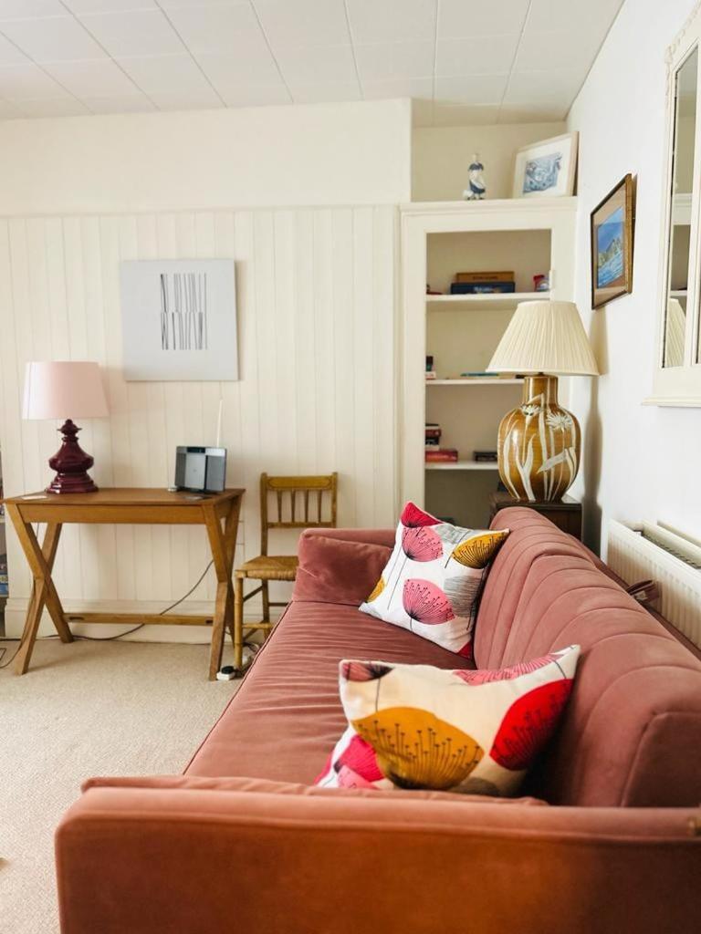 Spacious Comfortable Flat With Free Parking In East Finchley, Muswell Hill & Close To Alexandra Palace London Exteriör bild